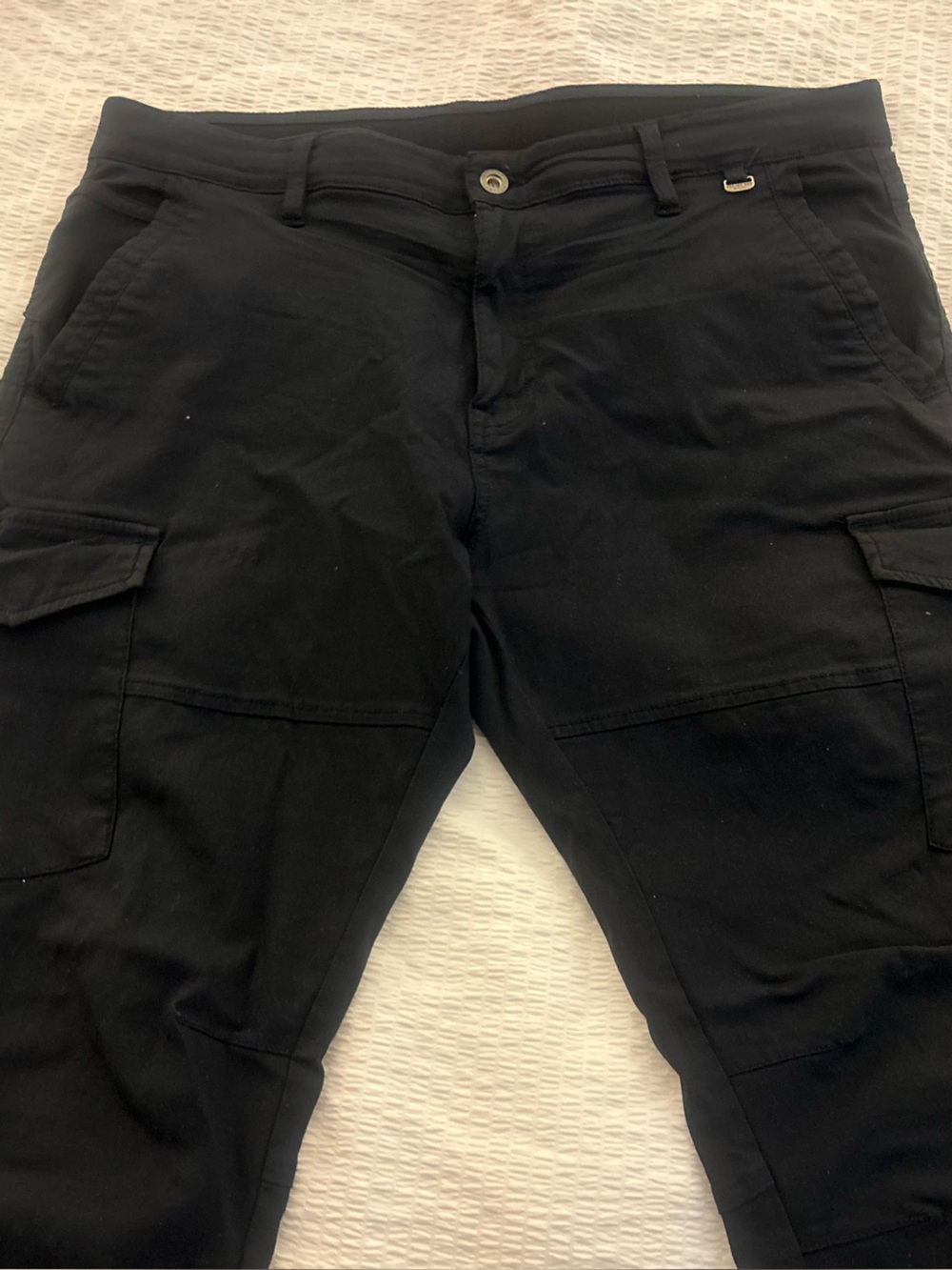 Men's Black Cargo Pants - Classic Utility Style - Picture 2 of 4